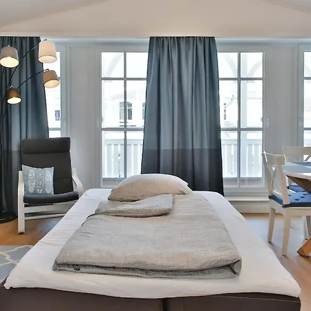 Roland In Comfortable Holiday Sellin (Rugen)